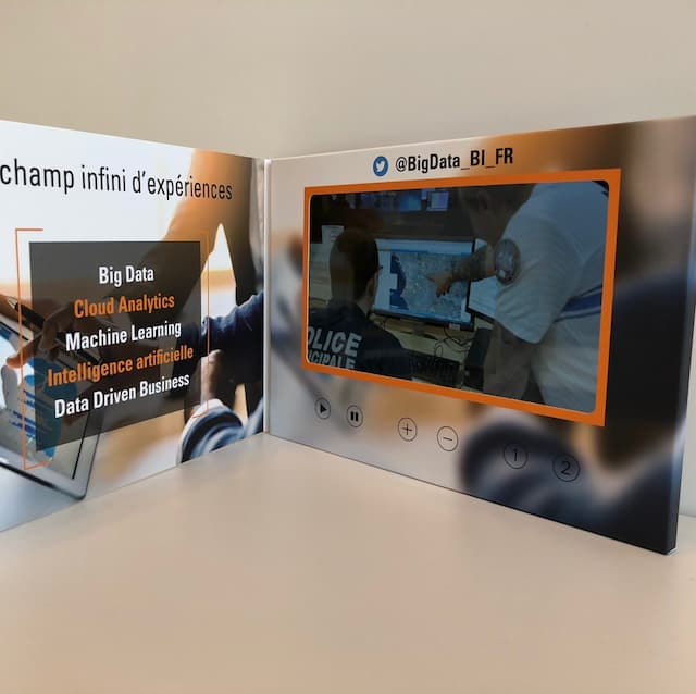 TV In Card